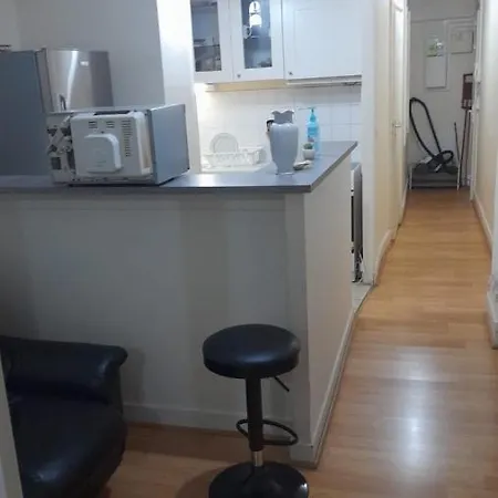 Entier De 45m2 Apartment *